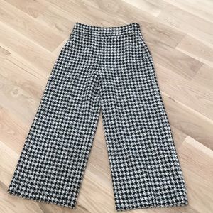 Houndstooth wise leg tweed pants